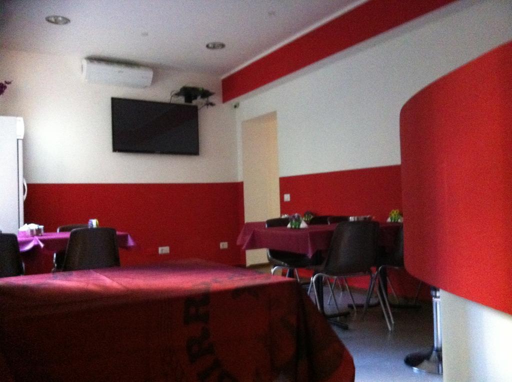 Hotel Poma Milan Exterior photo