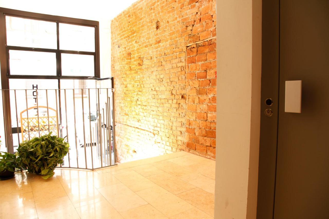 Hotel Poma Milan Exterior photo
